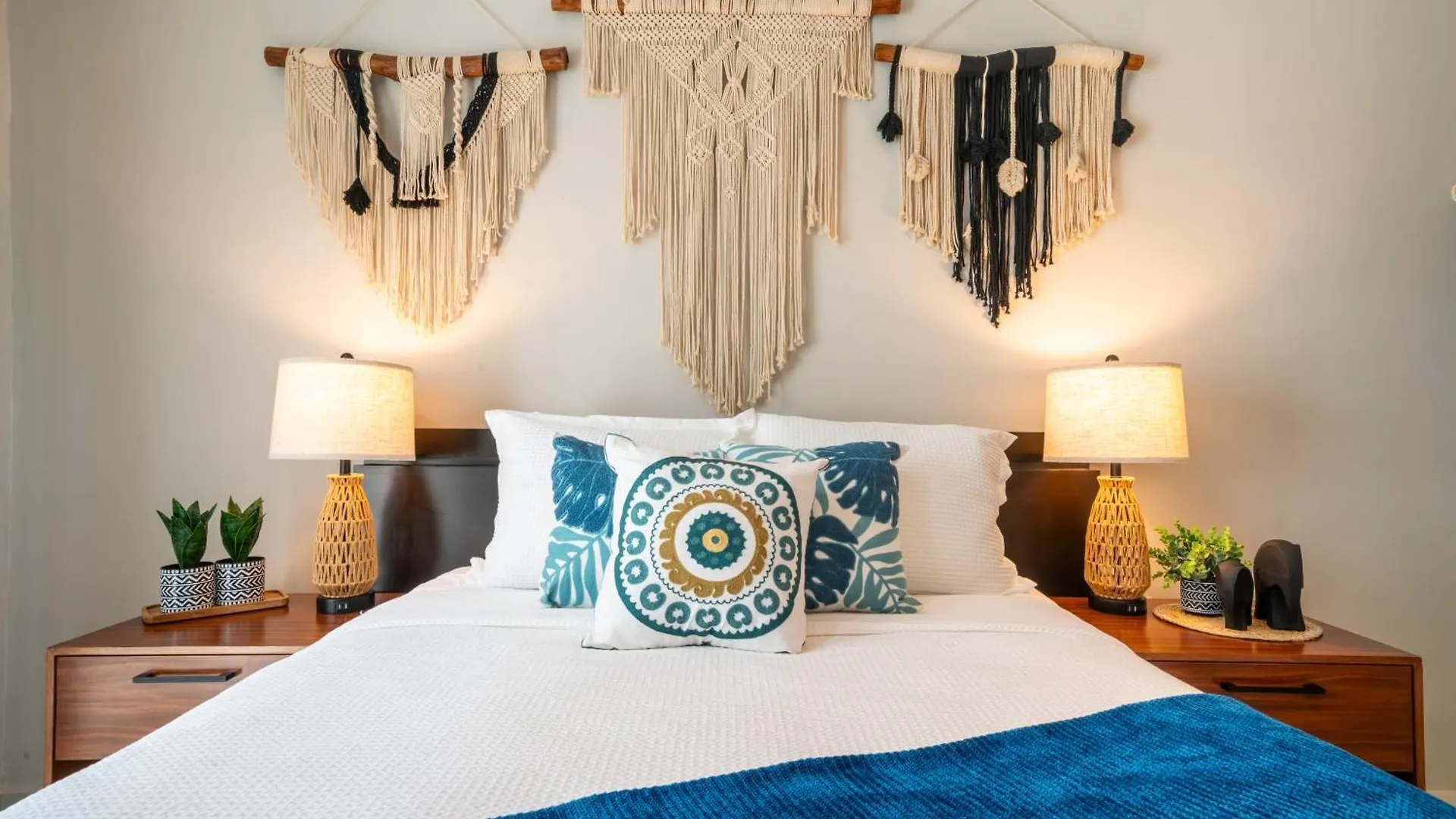 Holiday home Modern Penthouse With 2 Bedrooms & Pool - Exquisite Bargain Priced - At Margaritas II Playa del Carmen